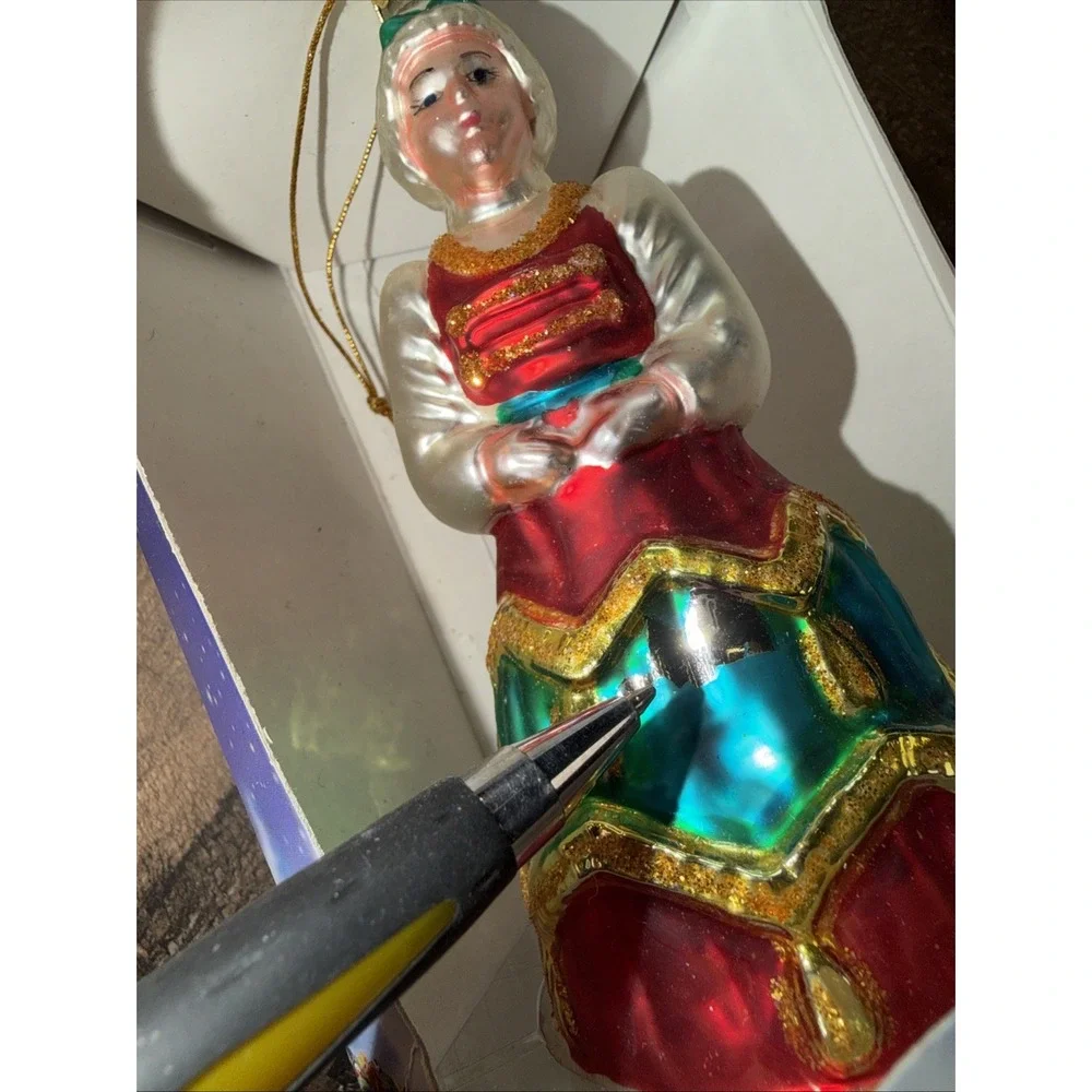 Santa's Best European Style Mouth Blown Classic Santa